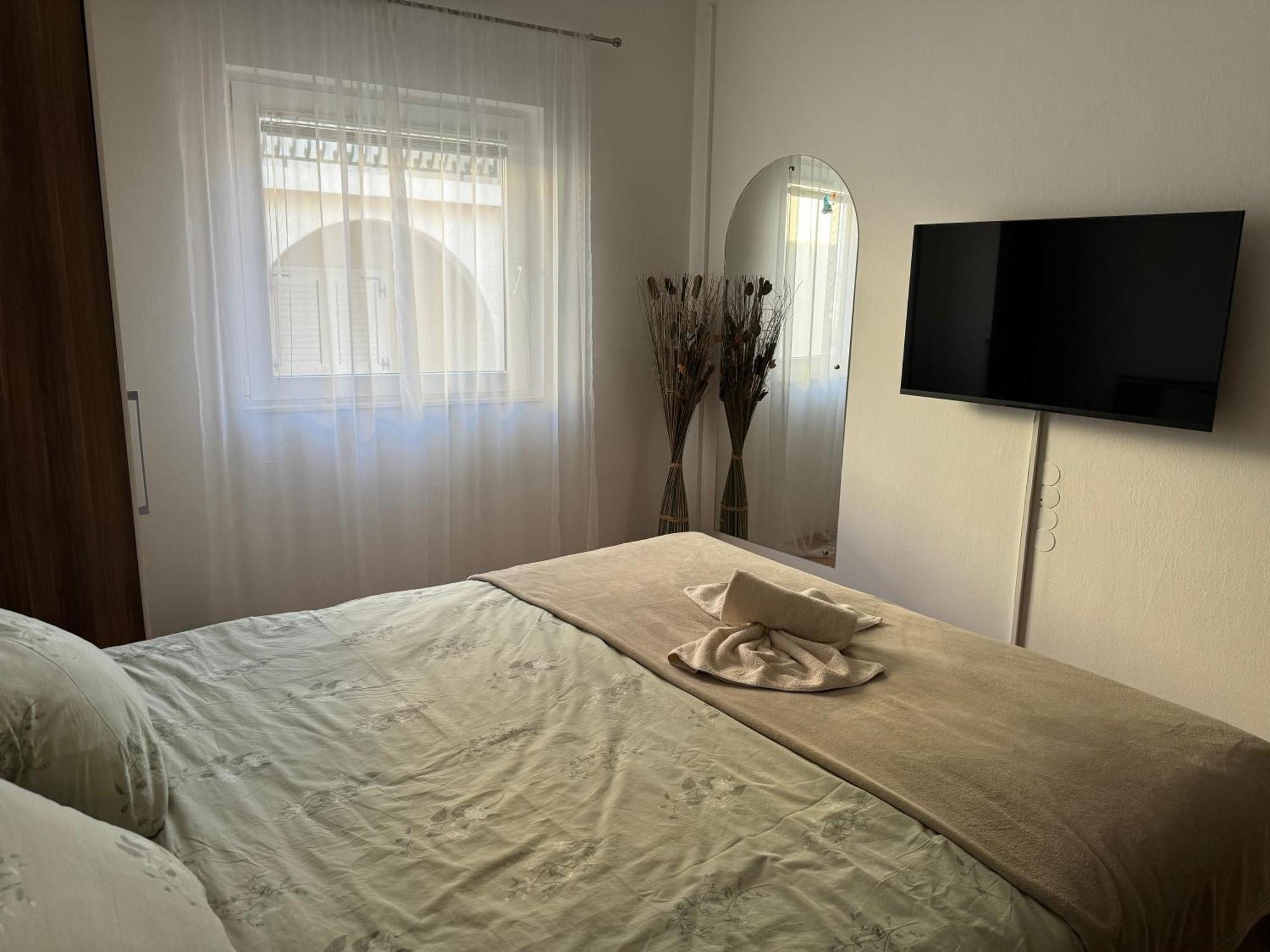 Apartments Vrime Биоград на Мору Екстериор снимка