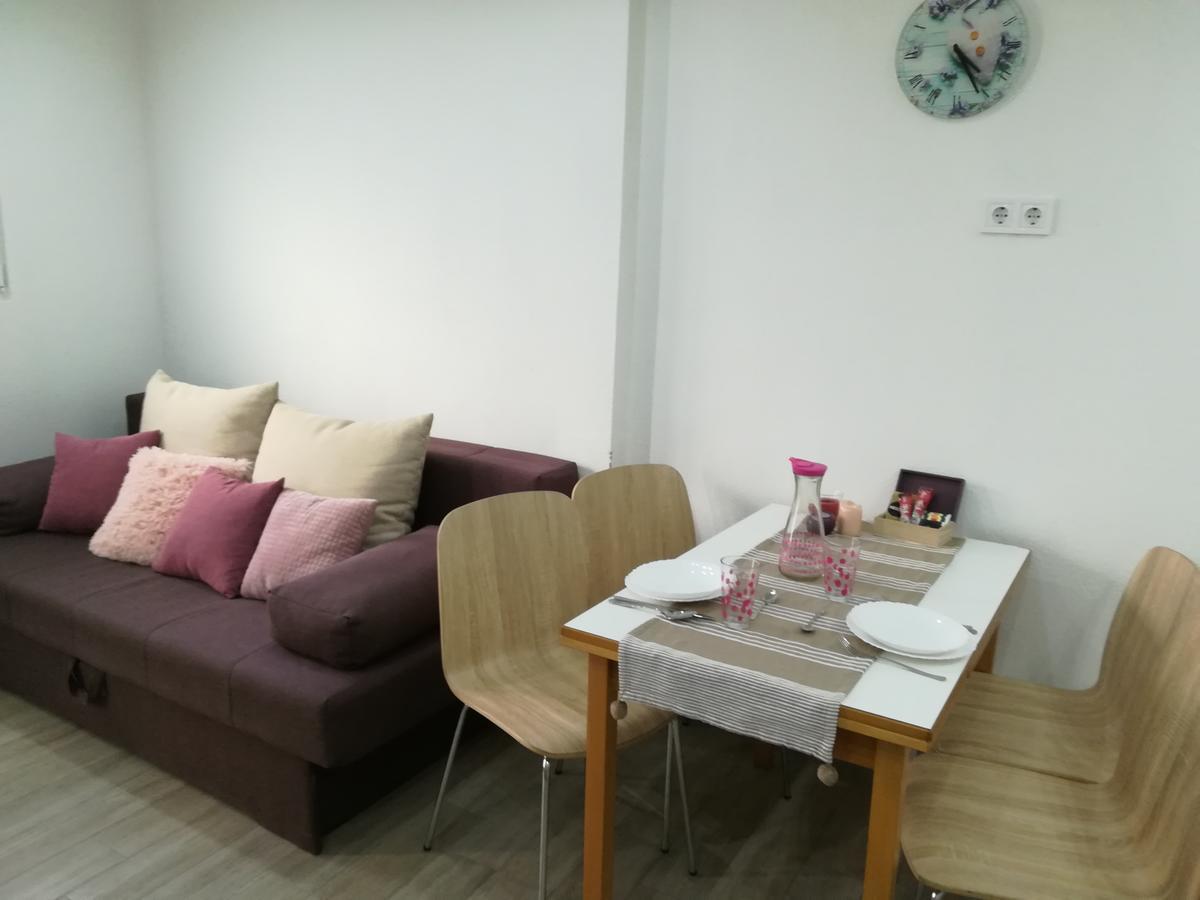 Apartments Vrime Биоград на Мору Екстериор снимка